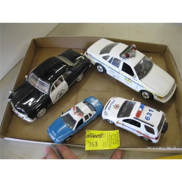 52446 collecting diecast police cars