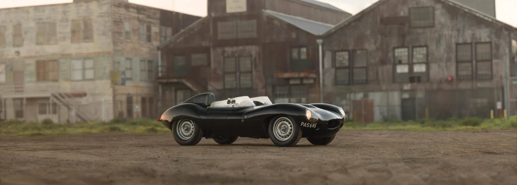 52458 jaguar d type engine replica