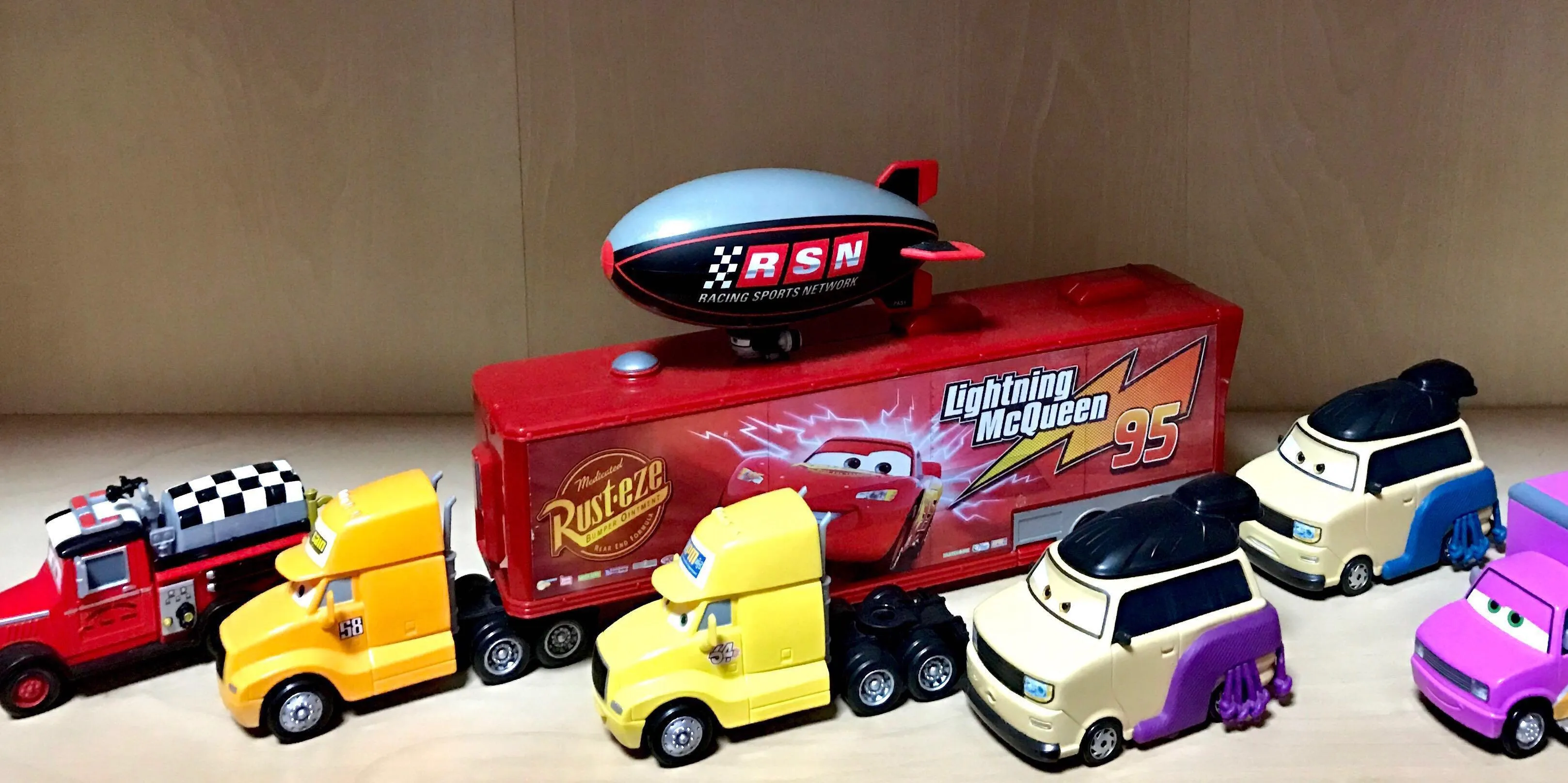 52467 disney diecast cars auction