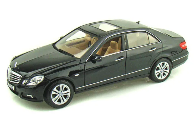 52488 mercedes e200 w124 diecast