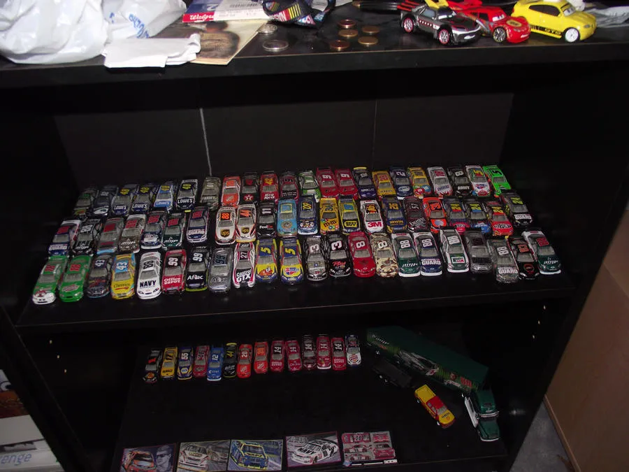 52497 valuable nascar diecast