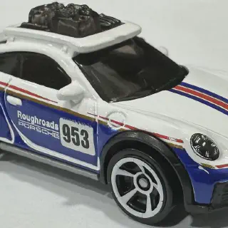 /img/52522-porsche-911-hot-wheels-where-to-buy.webp