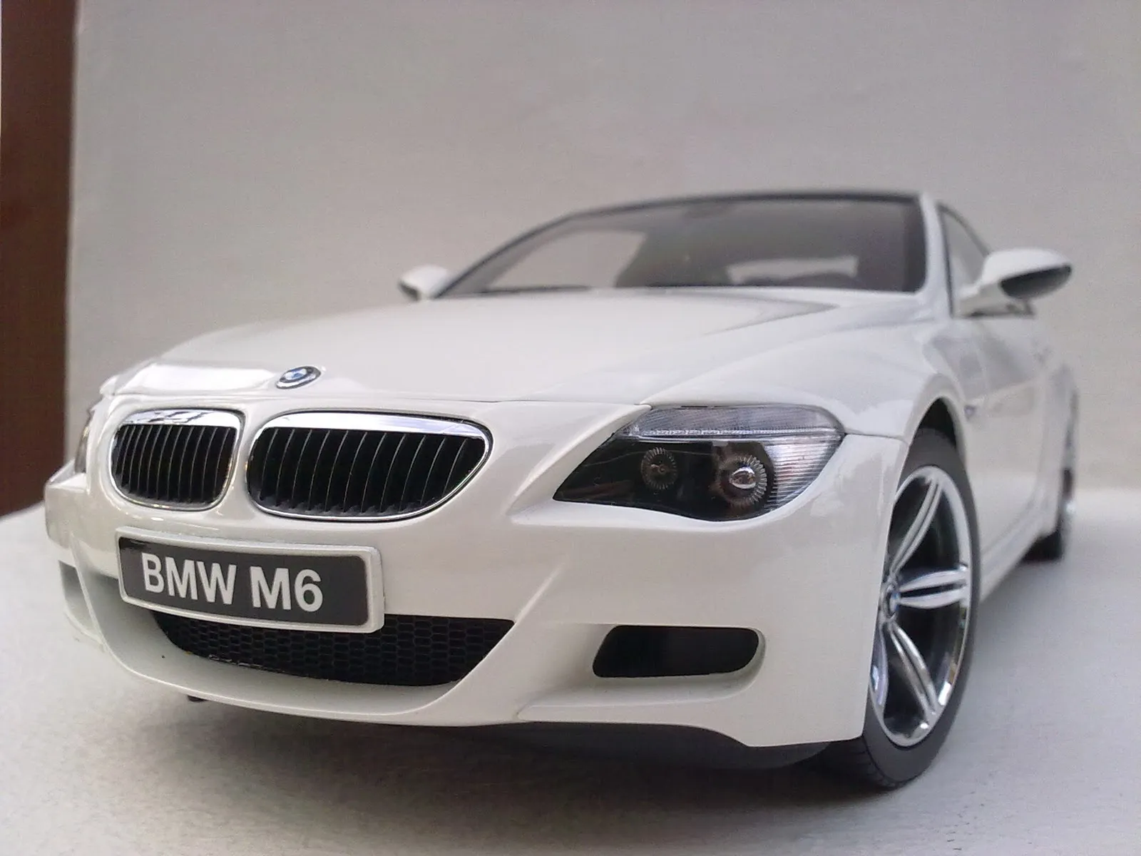 52526 bmw compact diecast online market