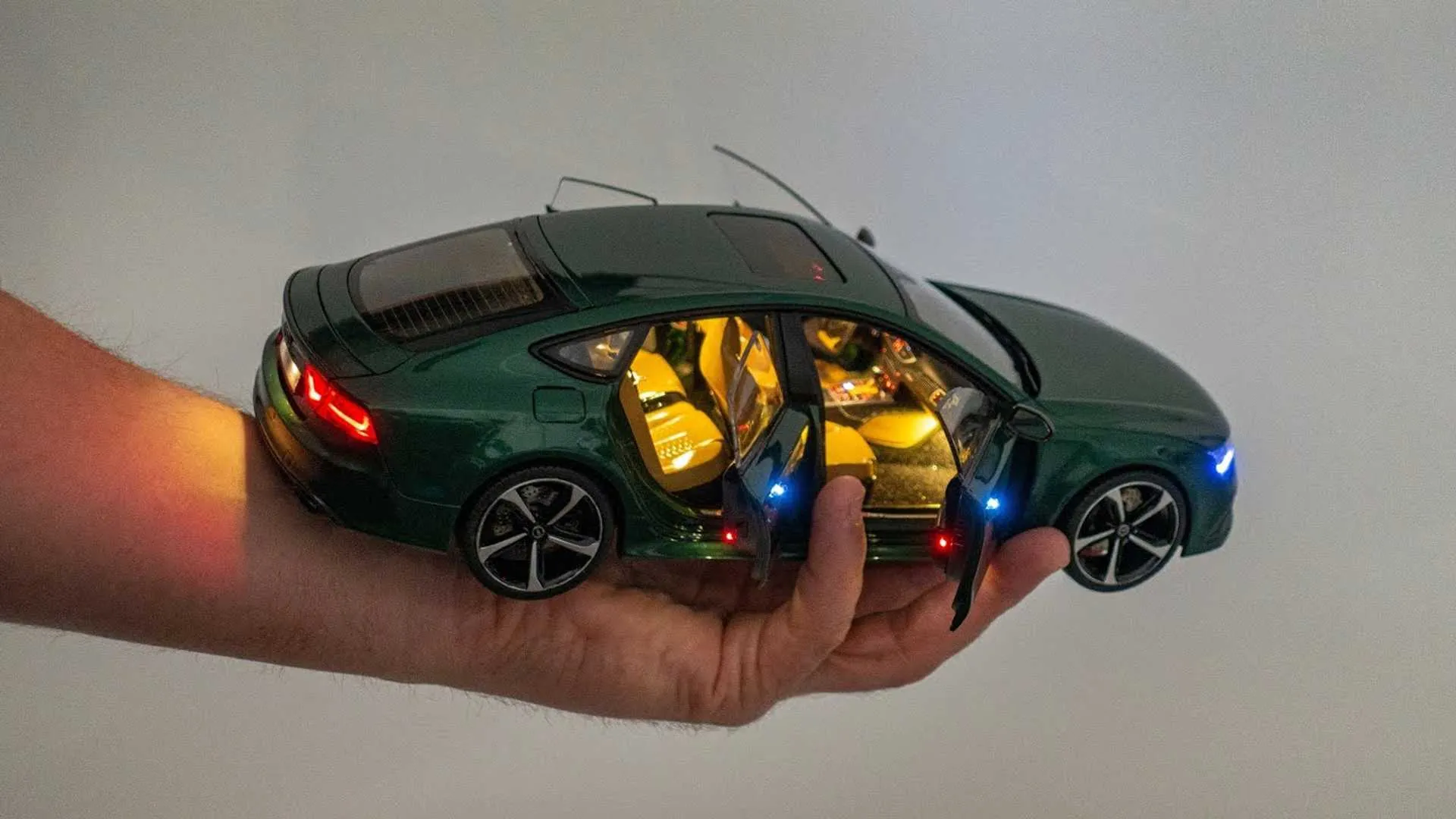 52535 diecast model car intro