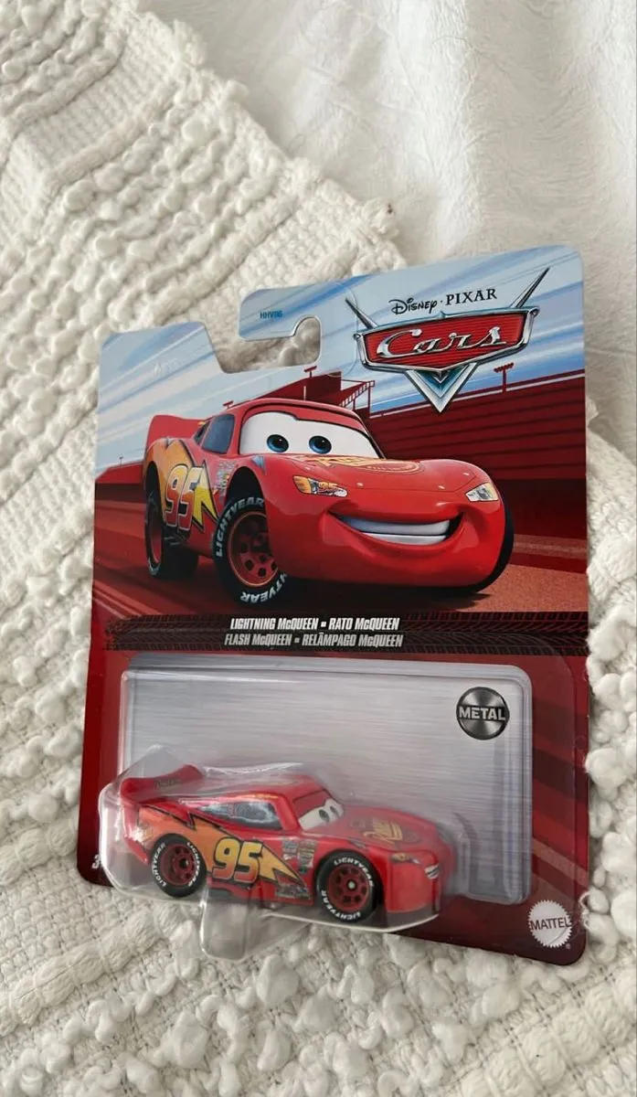 52536 lightning mcqueen toy