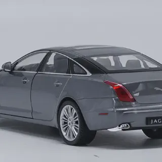 /img/52556-jaguar-xf-diecast-buying-tips.webp