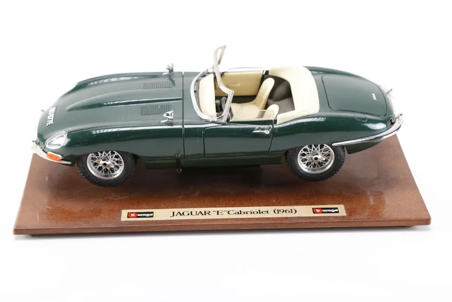 52556 jaguar xf diecast model 5