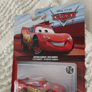 /img/52560-cars-3-diecast-value.webp