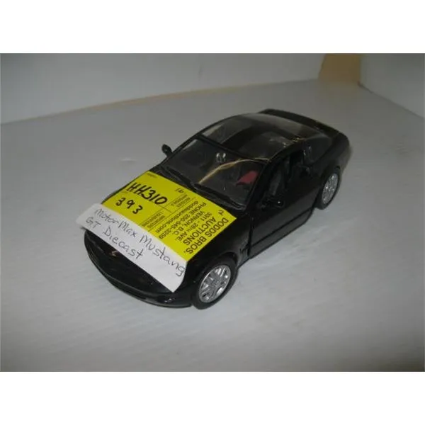 52565 grand max diecast exterior features