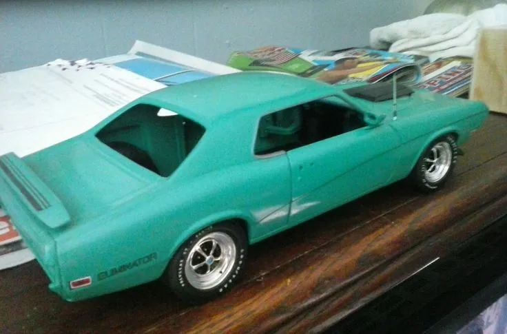 52569 welly diecast car history