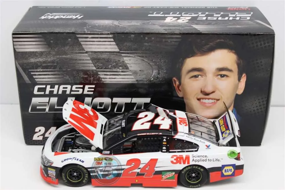 52571 chase elliott mountain dew car