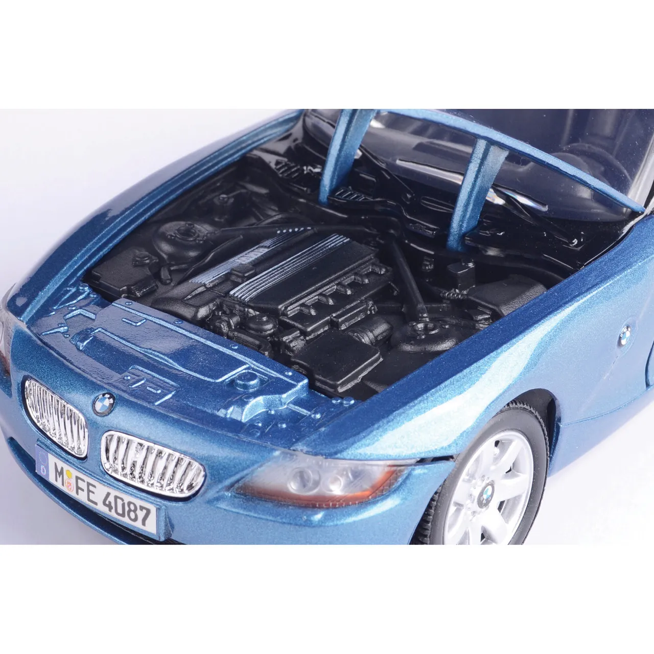 52586 diecast model materials