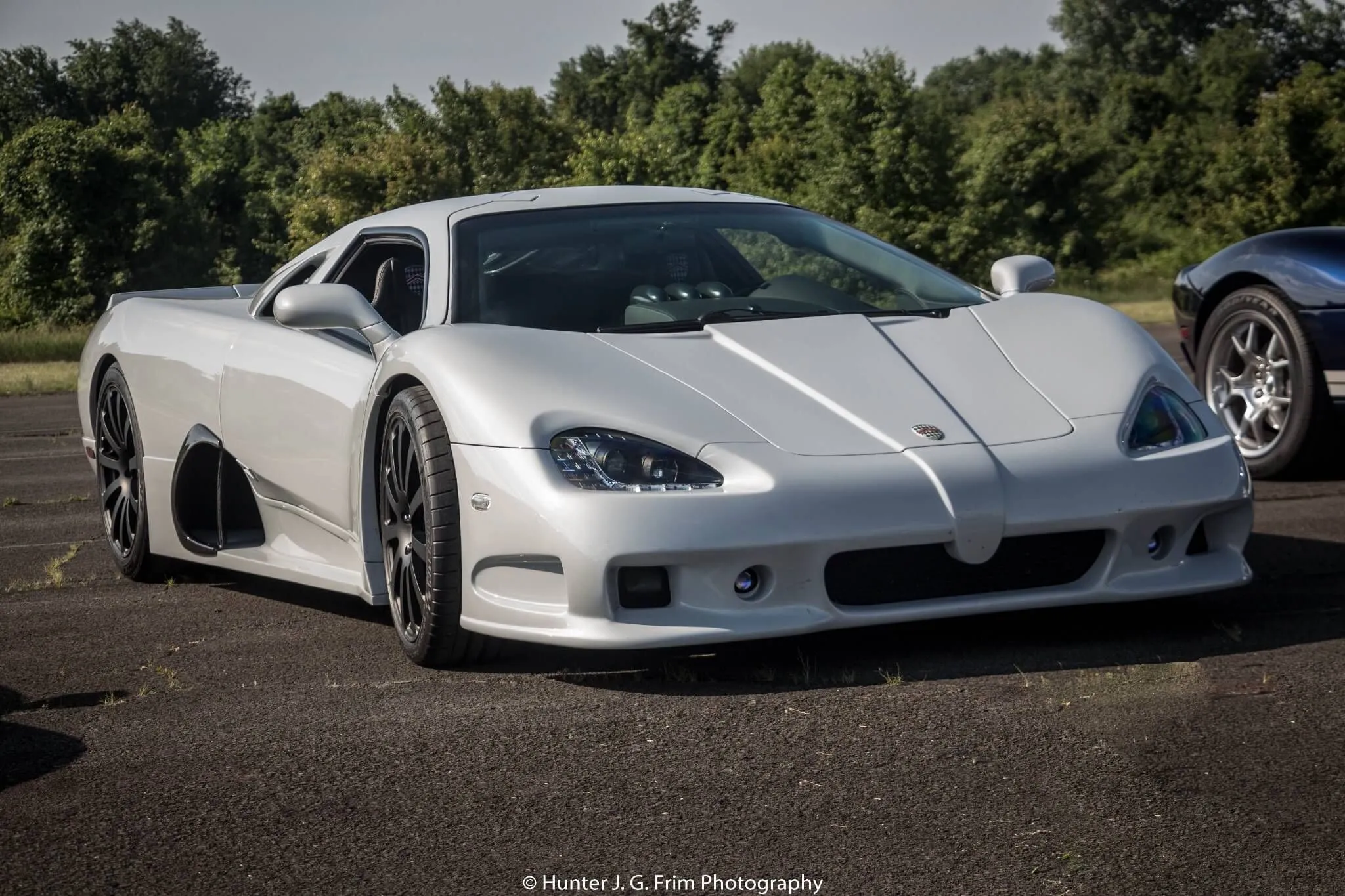 52588 ssc ultimate aero diecast model overview