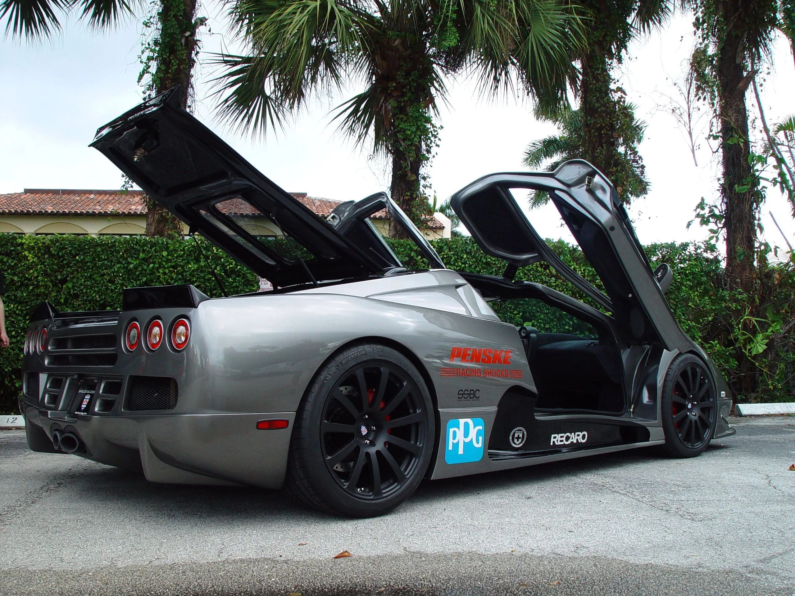 52588 ssc ultimate aero diecast model scale