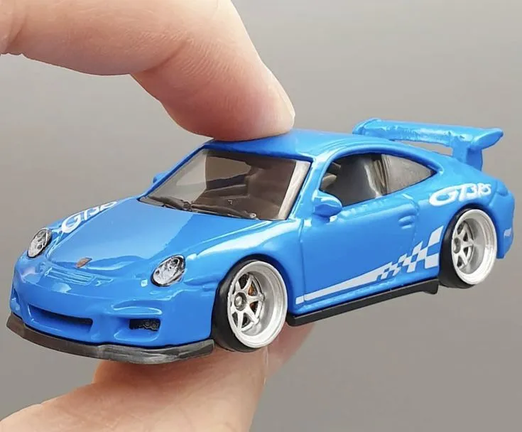 /img/52590-hot-wheels-diecast.webp