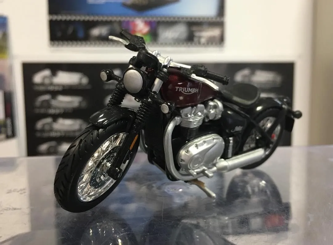 52592 tiger 800 diecast