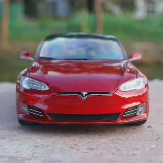 /img/52609-tesla-model-s-packaging.webp