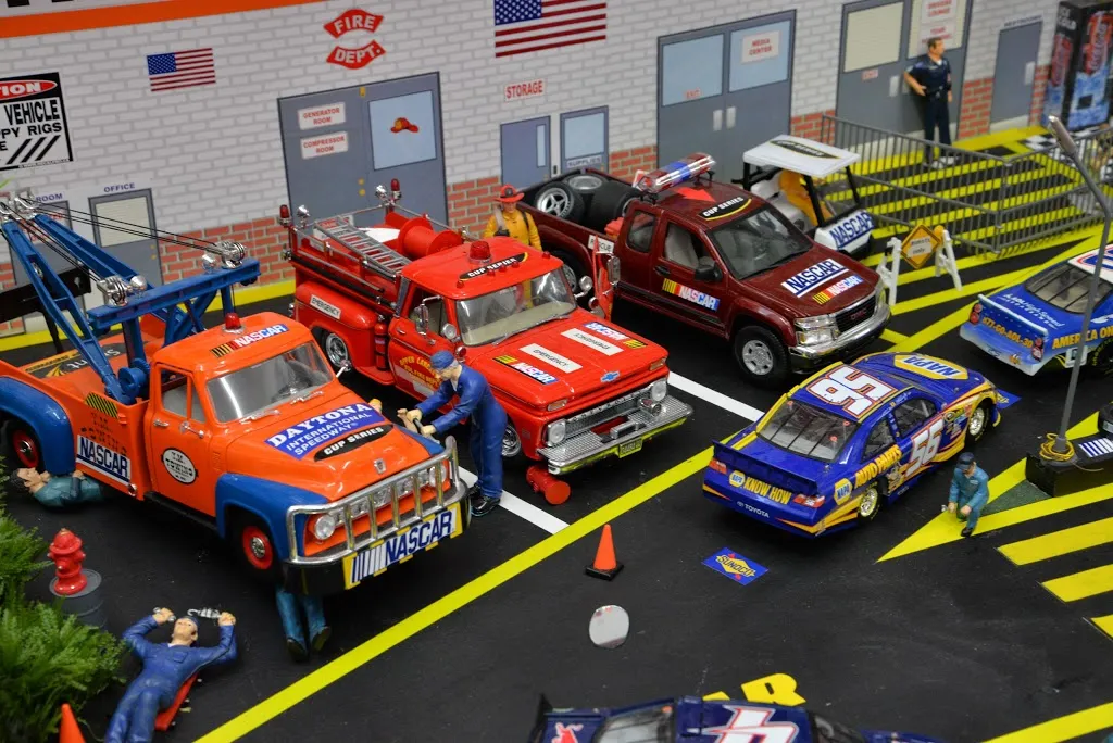 52632 yamachiche diecast car 4