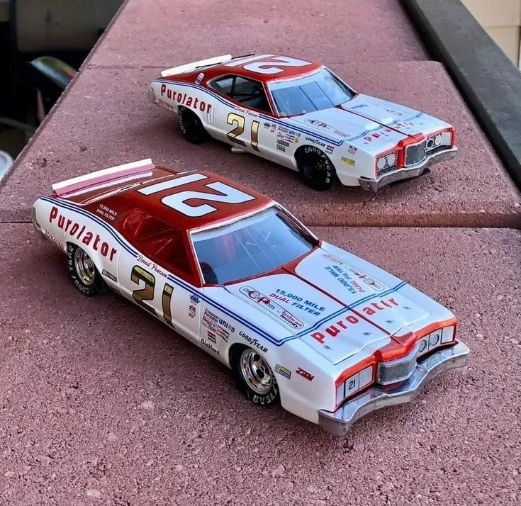 52651 diecast cars display planning