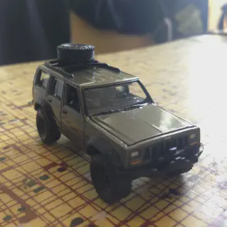 /img/52658-jeep-cherokee-xj-diecast-model-retailers.webp