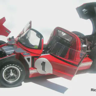 /img/52663-ford-gt40-diecast-xl-cleaning.webp