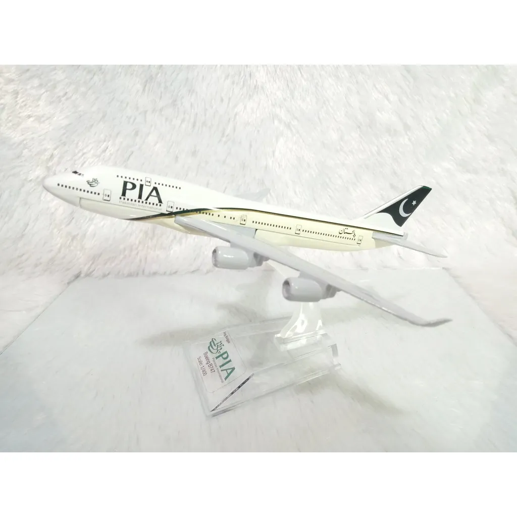 /img/52667-diecast-model-collection.webp