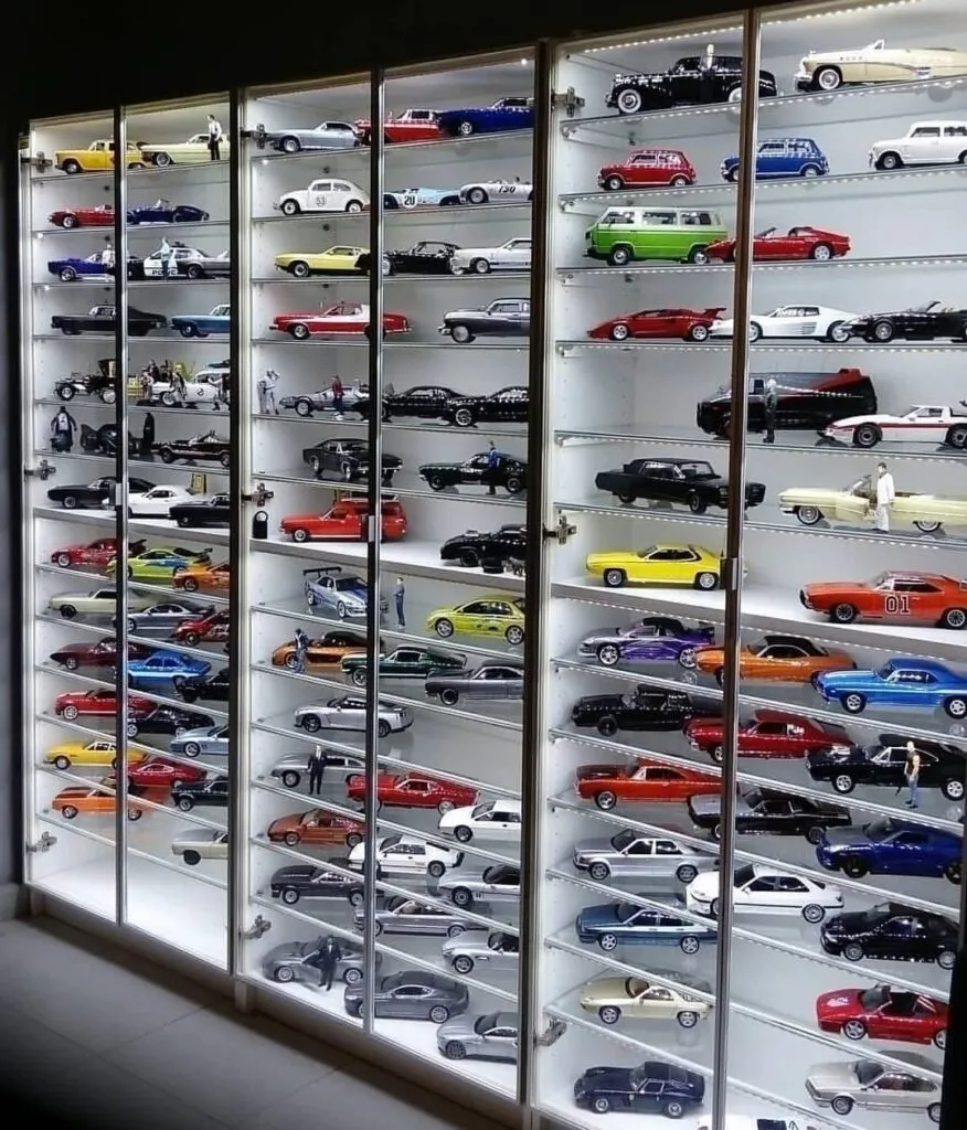 52672 diecast car collection