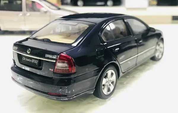 52687 diecast model material quality