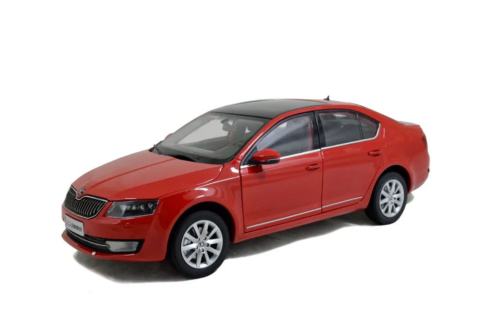 52687 diecast model scale comparison