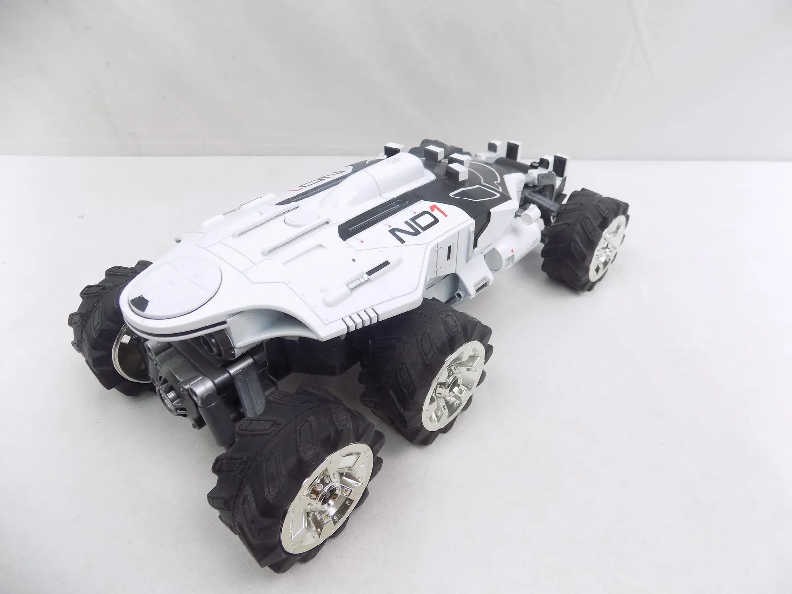52711 mass effect nomad diecast online