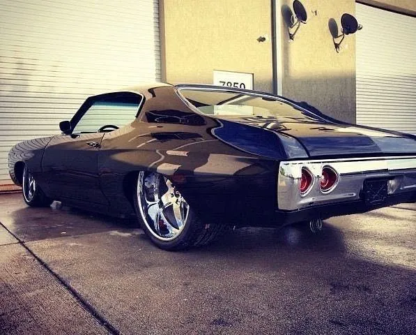 52727 71 chevelle diecast malibu